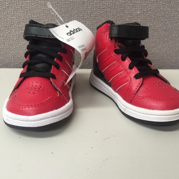 Adidas AR 3.0I Infant Shoes size 6 K Boutique Adidas AR 3.0I Infant Shoes size 6 K Boutique